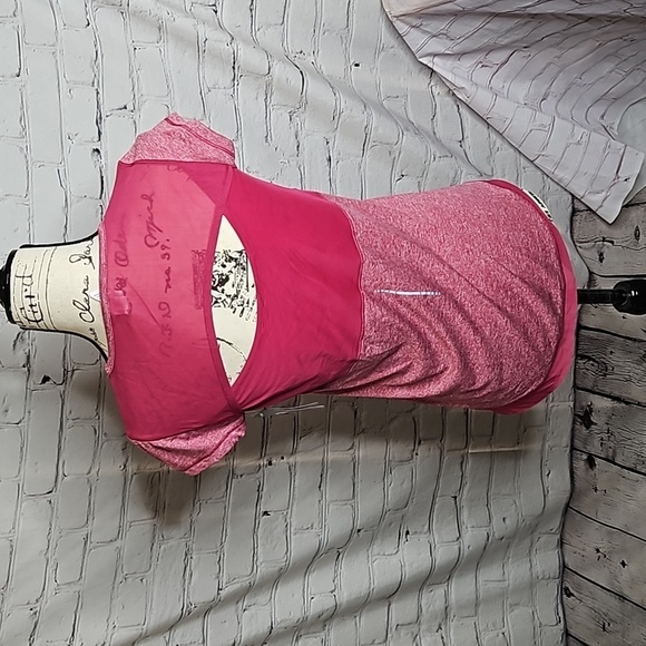 C9 Champion Pink Athletic Top Size XS NWT - Picture 2 of 5